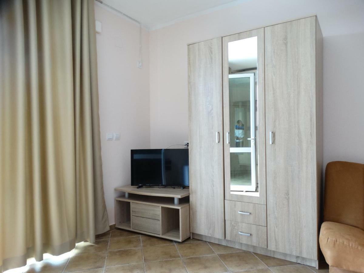 Green Line Guesthouse Bar Dış mekan fotoğraf